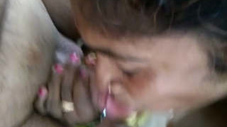 Indian housewife gives oral pleasure to her ex-husband