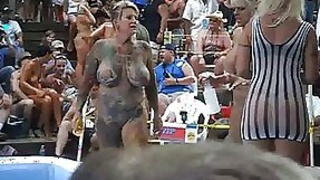 HOT GIRLS LUCKING BORESTLILLS Combined with excess in Ponderosa