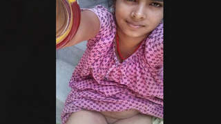 Indian wife reveals her intimate area