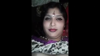 Neehas' married lover joins her for a steamy session