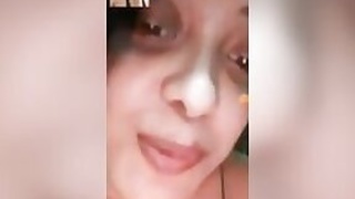 Bangladeshi married chick Desi XXX masturbates her sweet young pussy