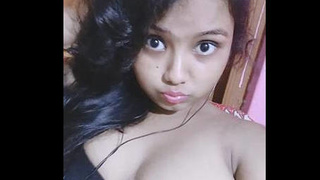 Seductive Preethi reveals her breasts to her tutor