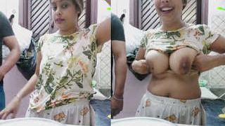 Desi wife displays her breast and oral skills in a live recording