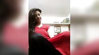 Pretty hot Indian GF hawt video
