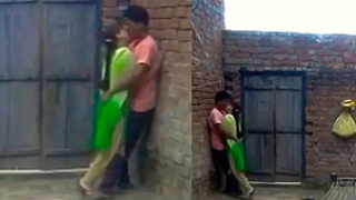 Secretly recorded kissing session of attractive woman