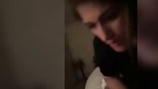 Pakistani blowjob video stripped online by her lover