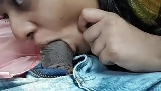 Elderly woman flaunts her toned physique in provocative video