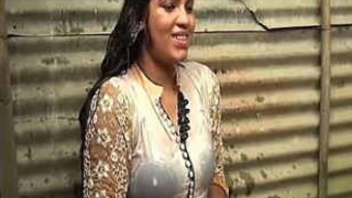 Indian girl from Delhi takes a bath