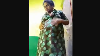 An Indian woman showcases her curvy figure in personal nude photos