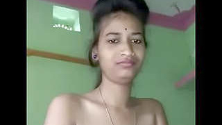 Indian teen pleases her employer with oral skills