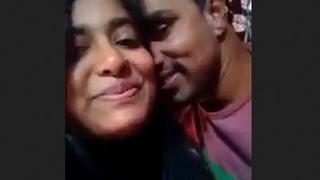 Passionate Indian couple shares intimate moments in video