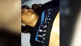Amateur Lankan pussy swallows thick cock Desi amateur XXX clip