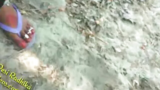 Desi Indian Jungle Outdoor Sex in Sari