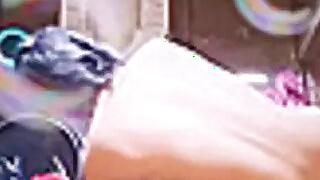 Neighbor's Girl Peeping in the Bathroom Mms