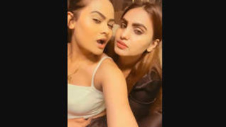 Intoxicated women engage in same-sex attraction via social media: Which participant appeals to you more?