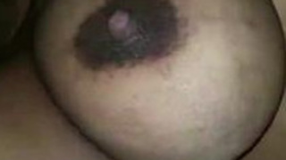 Kerala auntie's adultery while focusing on her breasts