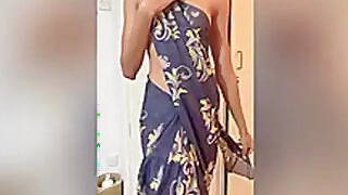 Amateur Indian Girl Desi strips in a sari for her Boyfriend during the Wedding