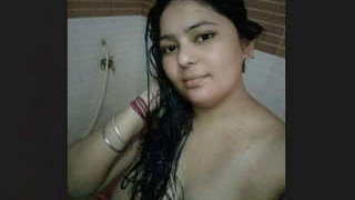 Indian wife's revealing self-portraits in the nude