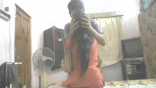 Indian couple from Kolkata engages in passionate romance captured on camera
