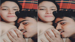 Sexy Girl from Bangla Gives Blowjob