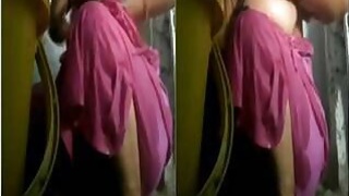 Big Boobs Desi Bhabha Bathing