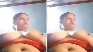 Desi Fatty Bhabhi Shows Her Tits